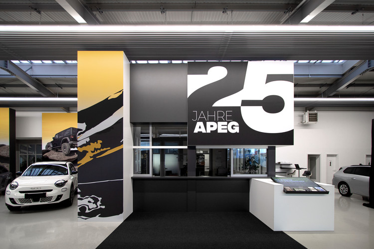 dealer showroom